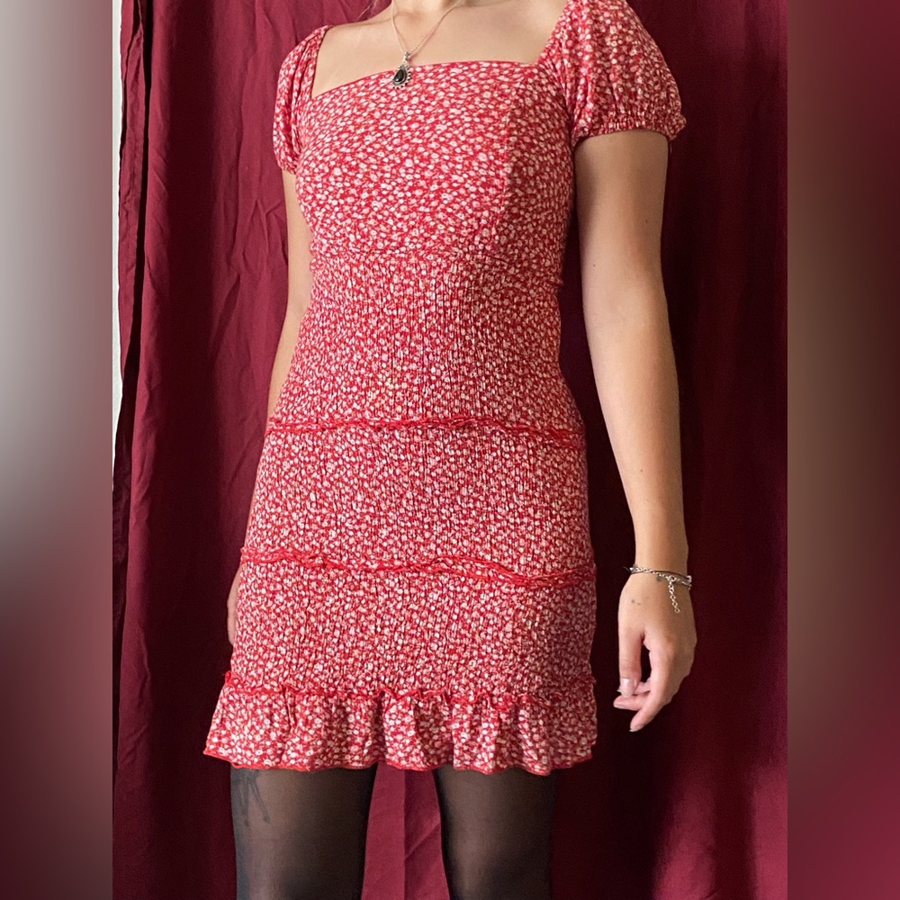 Red flower dress mini with square neck line